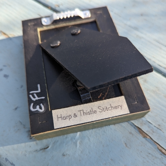 Cute avocado fiber art by Harp & Thistle Stitchery - Picture 6 of 7